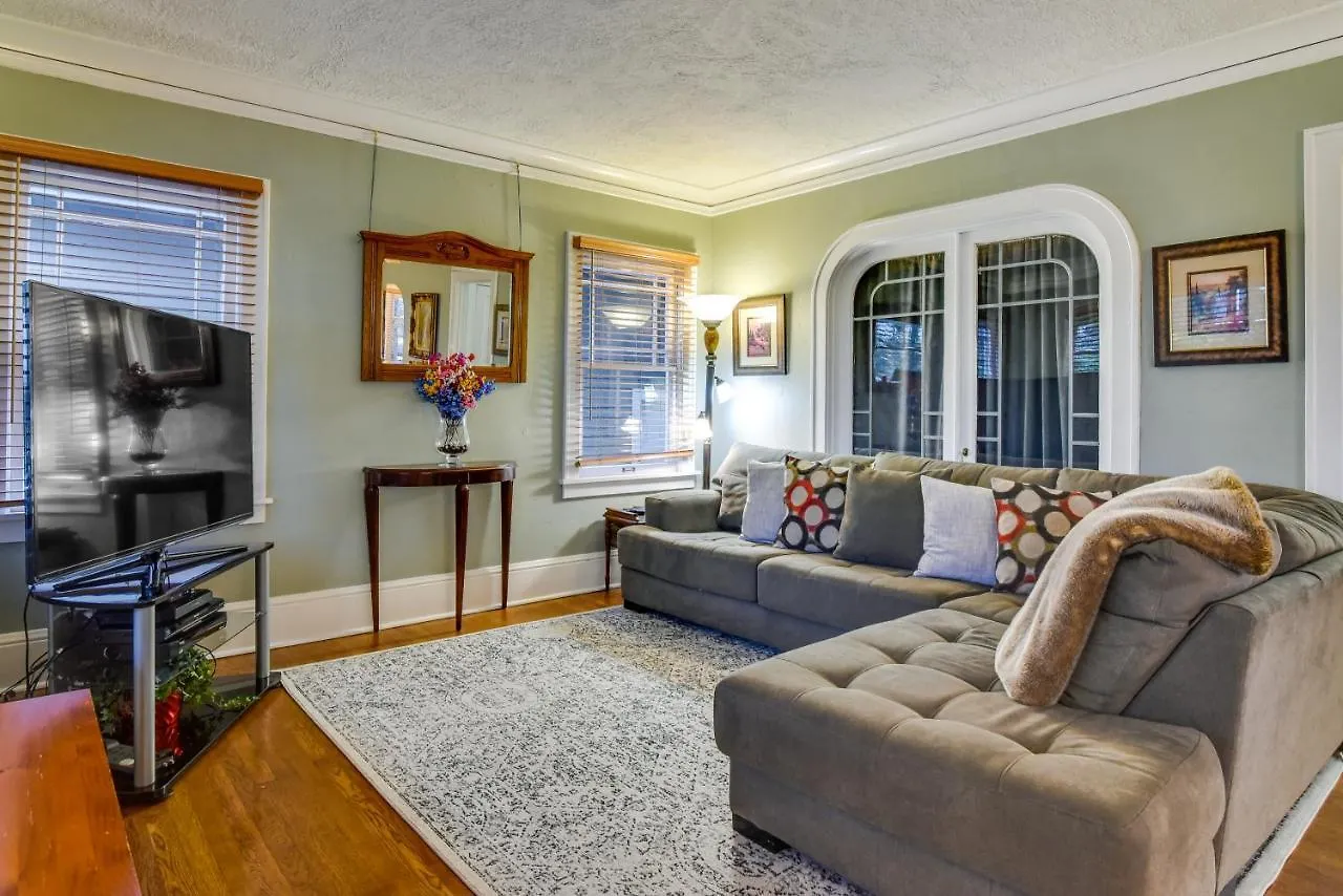 Holiday home Portland Home Private Hot Tub, Porch And Patio United States